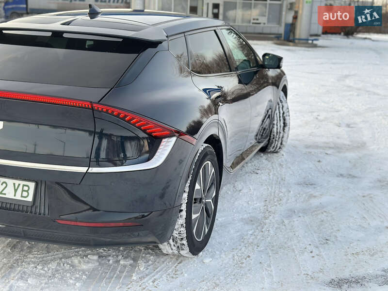 Позашляховик / Кросовер Kia EV6 2022 в Рівному