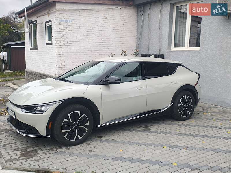 Позашляховик / Кросовер Kia EV6 2023 в Лубнах