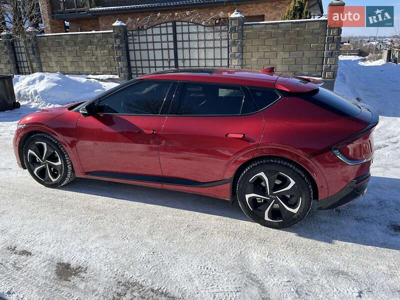 Внедорожник / Кроссовер Kia EV6 2022 в Ровно