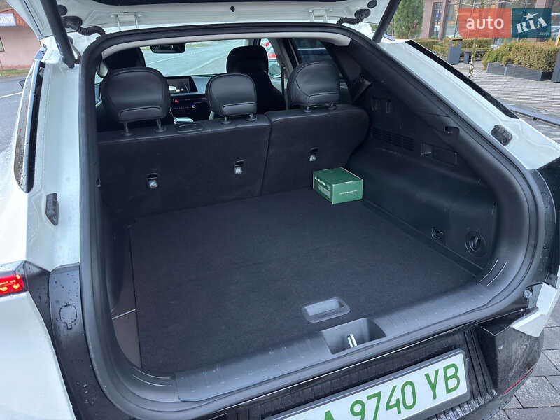 Внедорожник / Кроссовер Kia EV6 2023 в Ужгороде