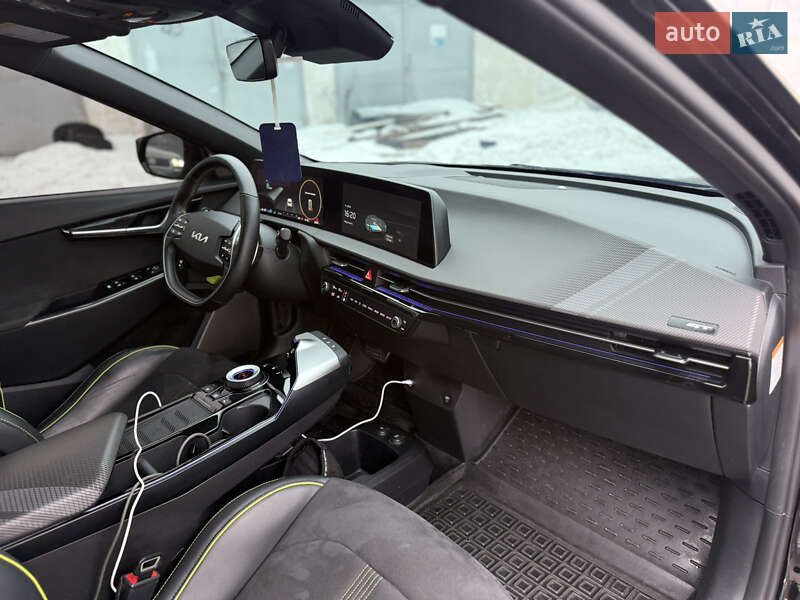 Позашляховик / Кросовер Kia EV6 2023 в Звягелі