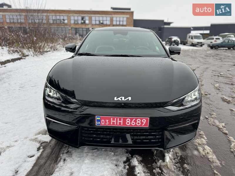Позашляховик / Кросовер Kia EV6 2024 в Рівному