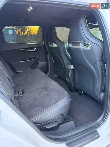 Внедорожник / Кроссовер Kia EV6 2023 в Львове