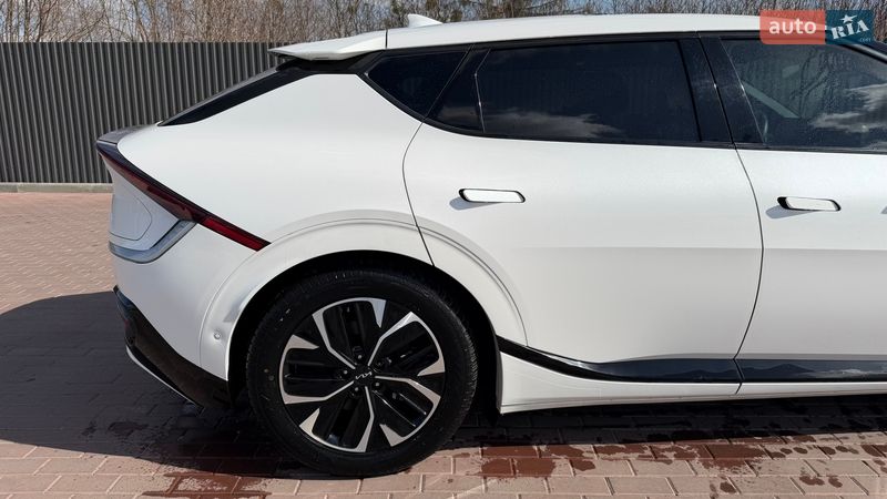 Внедорожник / Кроссовер Kia EV6 2022 в Сарнах