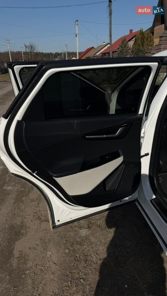 Внедорожник / Кроссовер Kia EV6 2022 в Сарнах