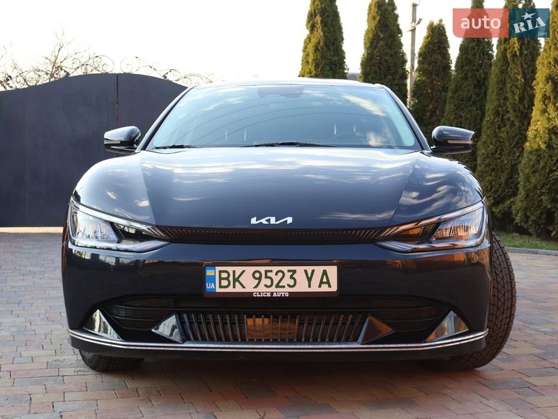 Позашляховик / Кросовер Kia EV6 2023 в Рівному