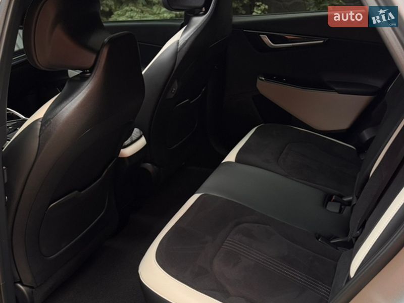 Позашляховик / Кросовер Kia EV6 2023 в Харкові