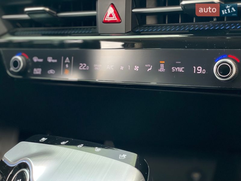 Внедорожник / Кроссовер Kia EV6 2021 в Бердичеве