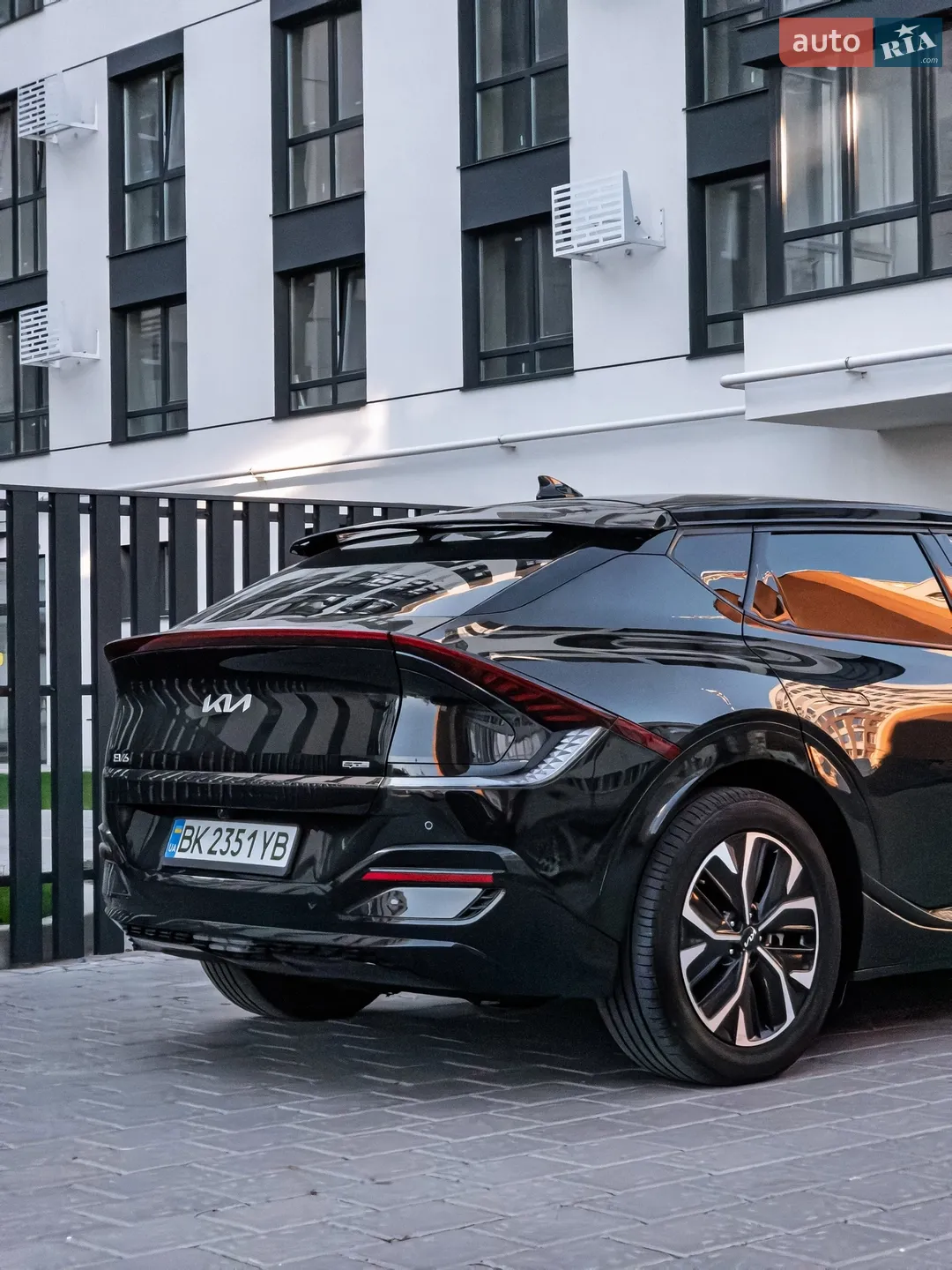 2022 Kia EV6 - мініатюра 18