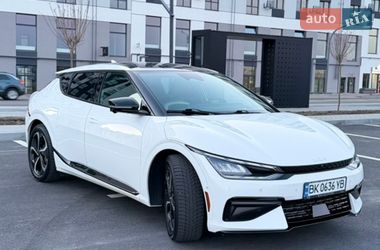 Внедорожник / Кроссовер Kia EV6 2024 в Ровно