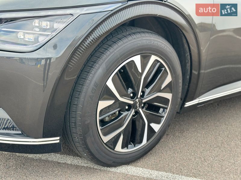 Позашляховик / Кросовер Kia EV6 2023 в Рівному