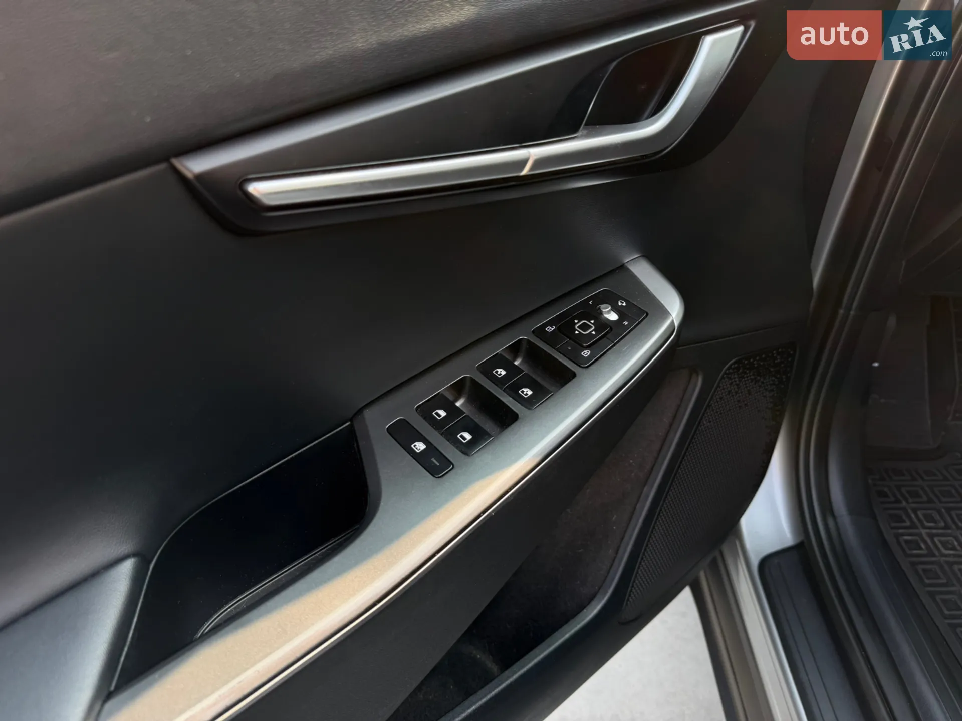 2021 Kia EV6 - мініатюра 11