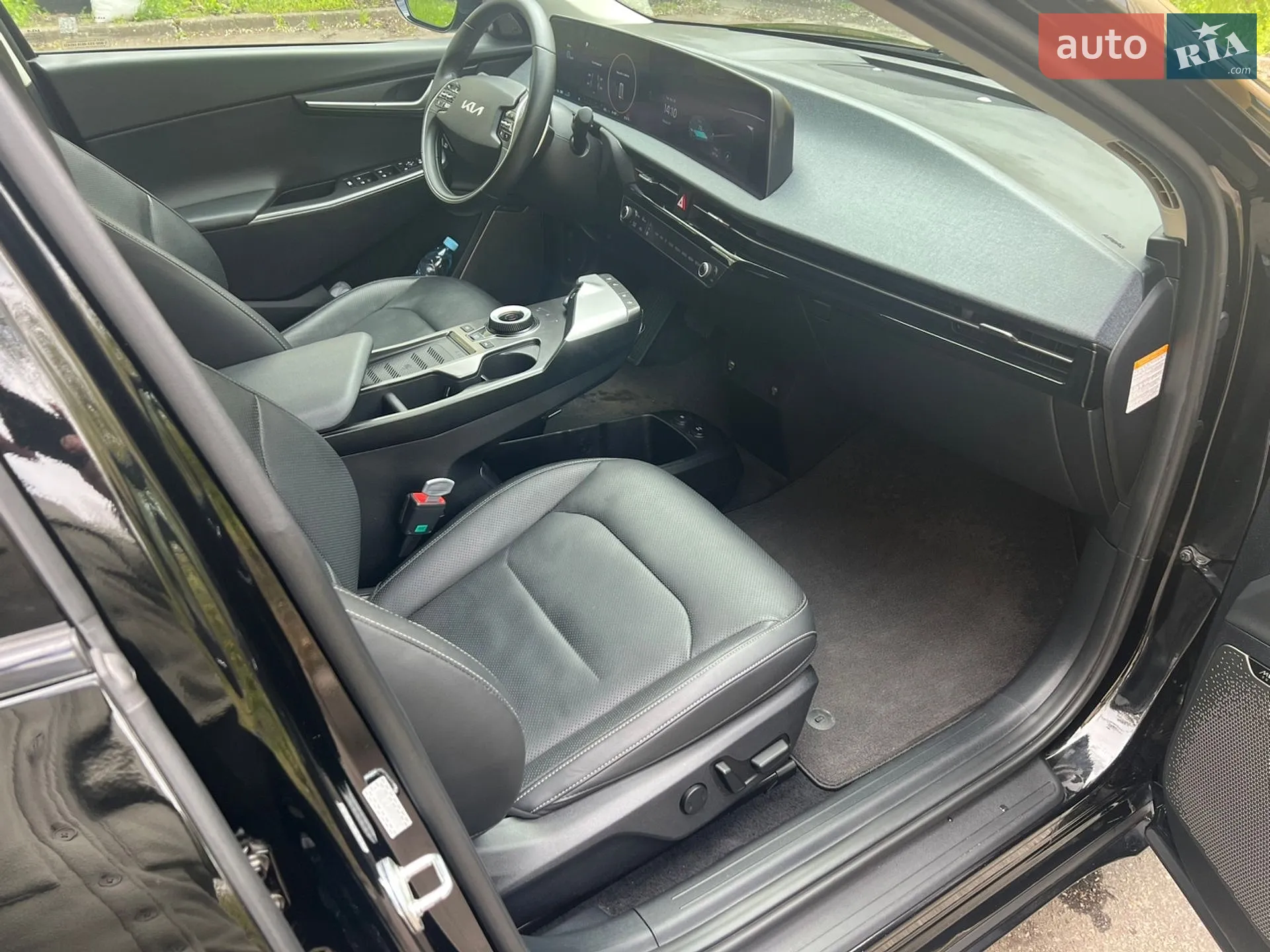 2023 Kia EV6 - мініатюра 14