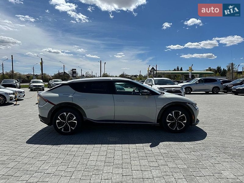 Внедорожник / Кроссовер Kia EV6 2022 в Ивано-Франковске