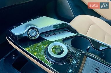 Внедорожник / Кроссовер Kia EV6 2023 в Ровно