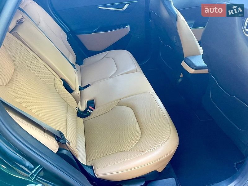 Внедорожник / Кроссовер Kia EV6 2023 в Ровно
