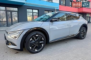 Позашляховик / Кросовер Kia EV6 2025 в Рівному