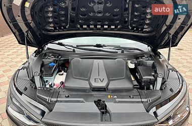 Внедорожник / Кроссовер Kia EV6 2022 в Ровно