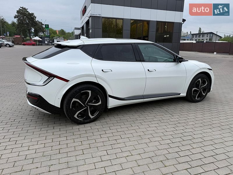 Внедорожник / Кроссовер Kia EV6 2023 в Ровно