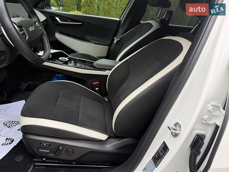 Внедорожник / Кроссовер Kia EV6 2023 в Ровно