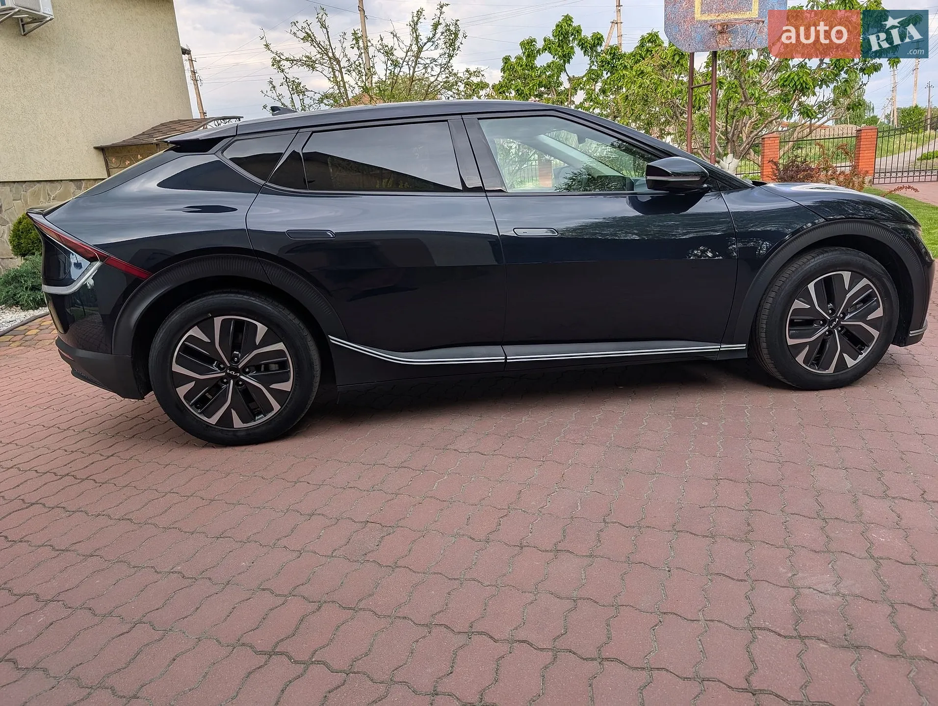 2022 Kia EV6 - мініатюра 5