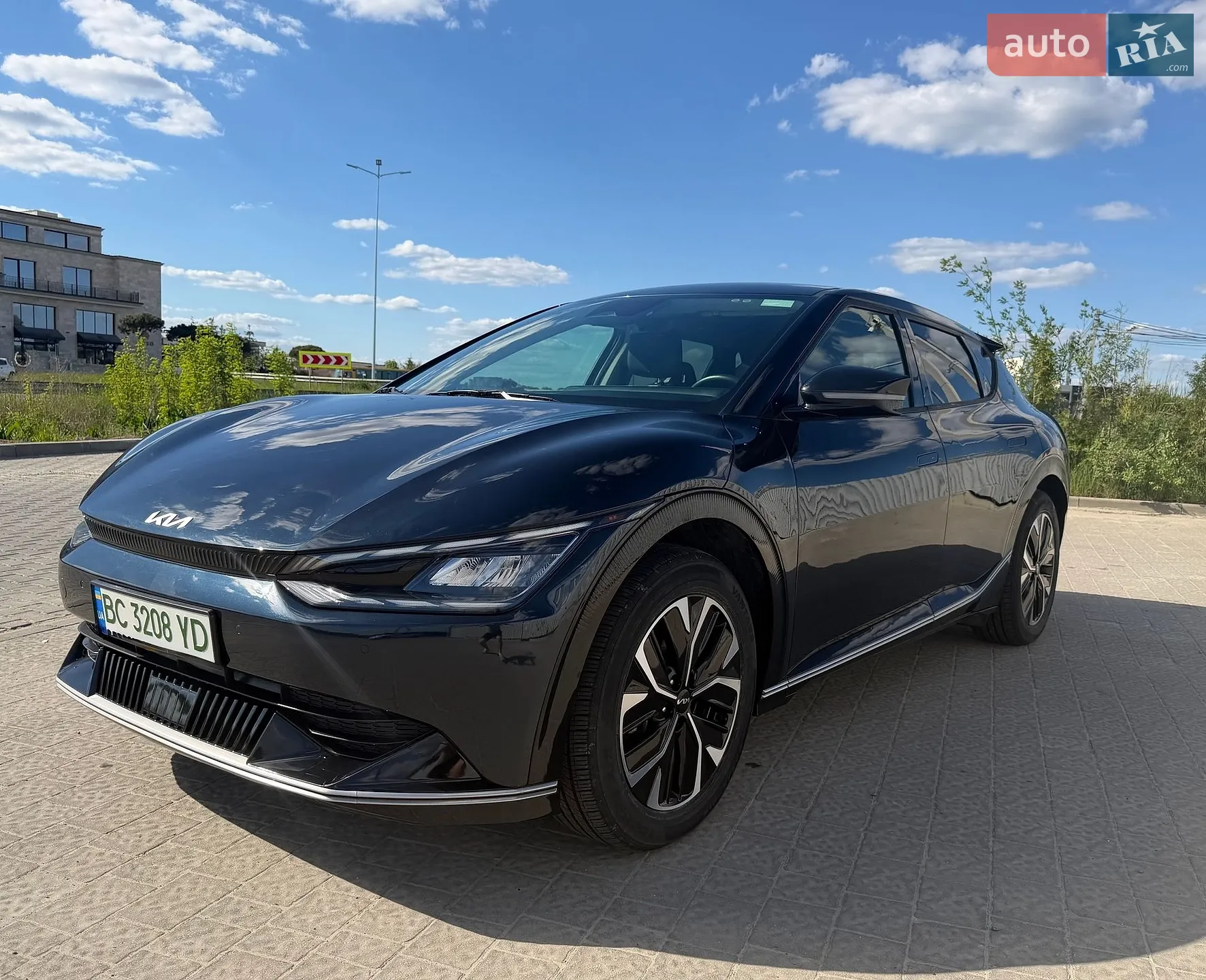 2023 Kia EV6 - фото 1