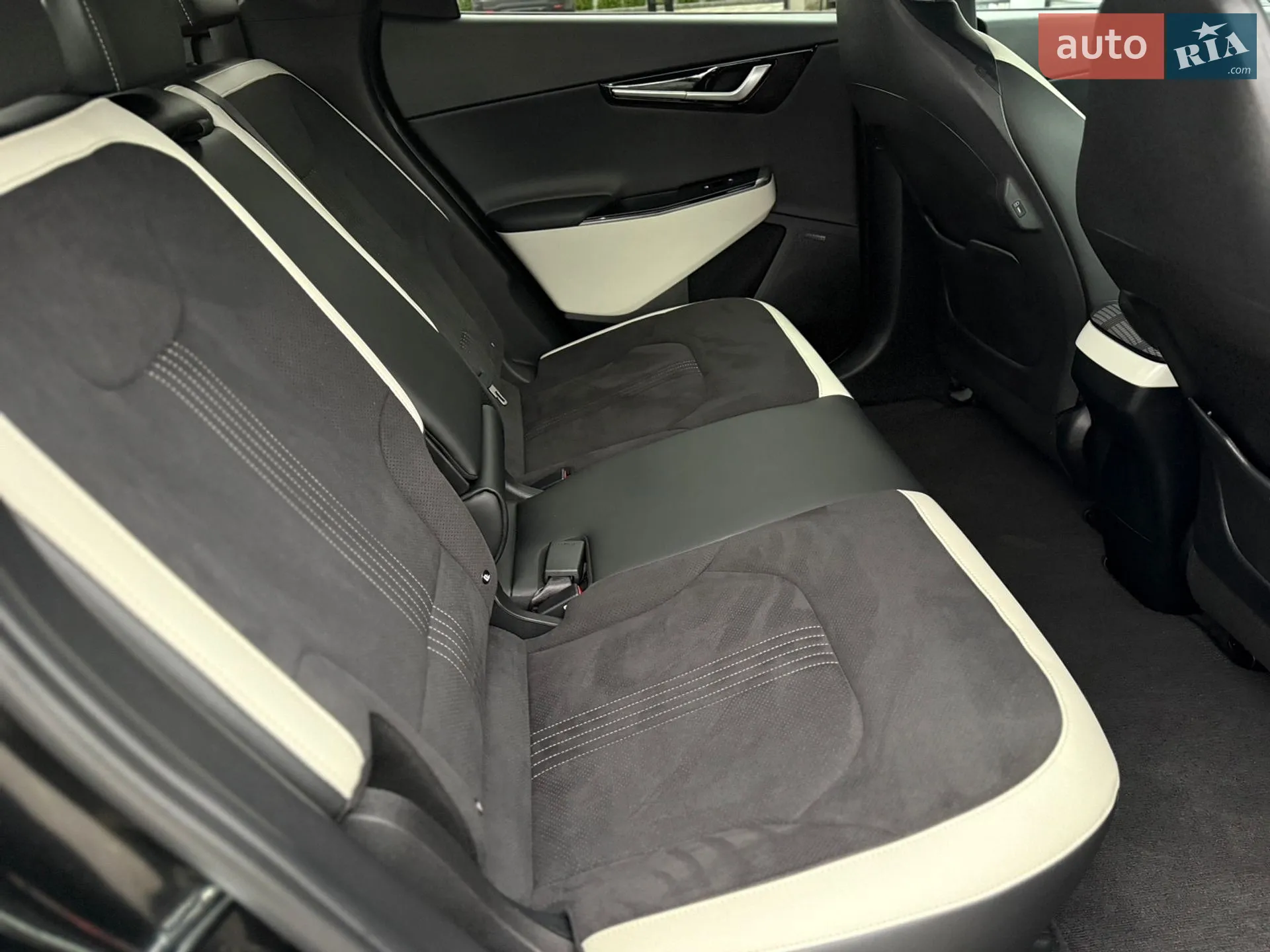 2023 Kia EV6 - мініатюра 109