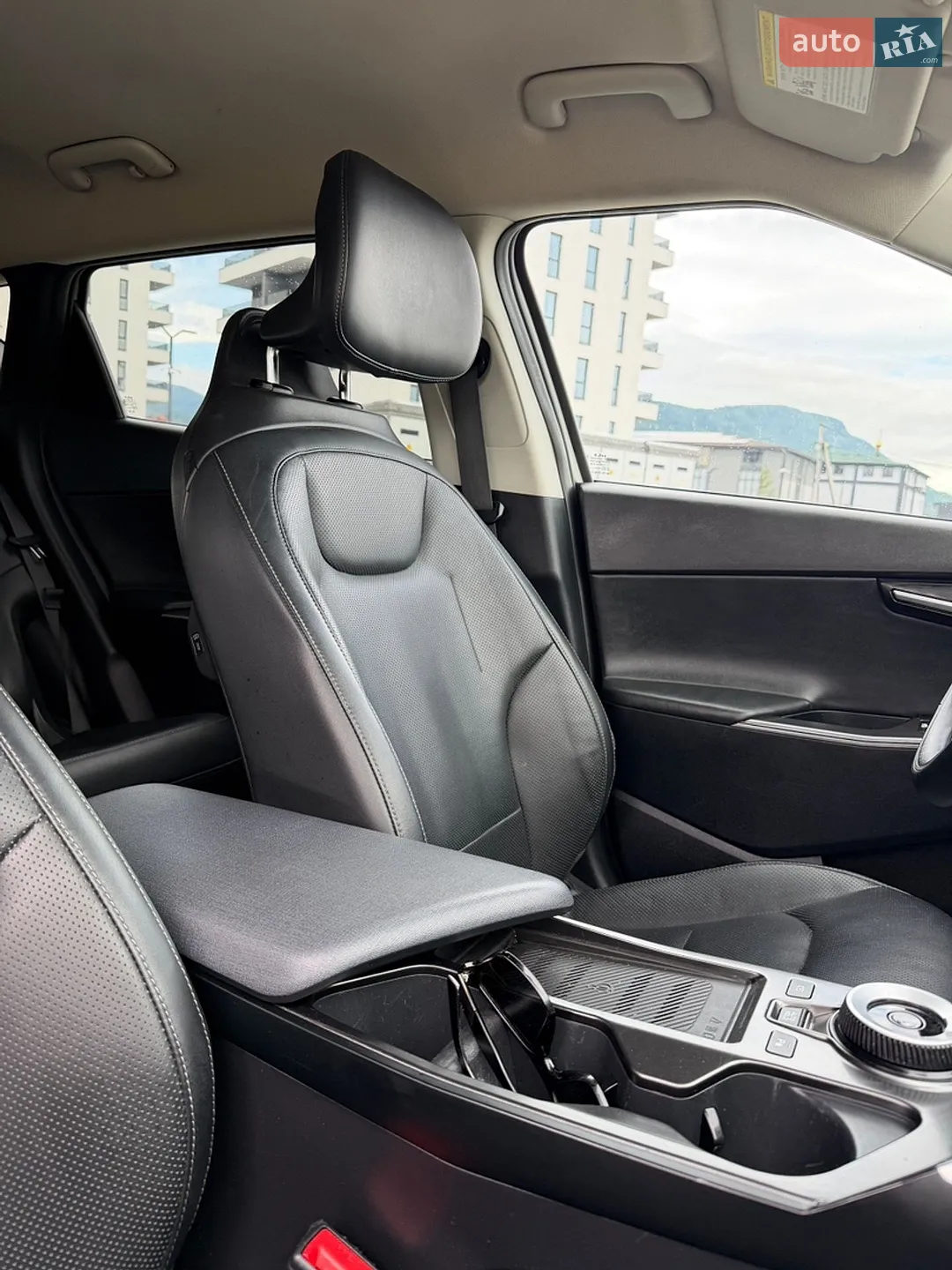 2023 Kia EV6 - мініатюра 8