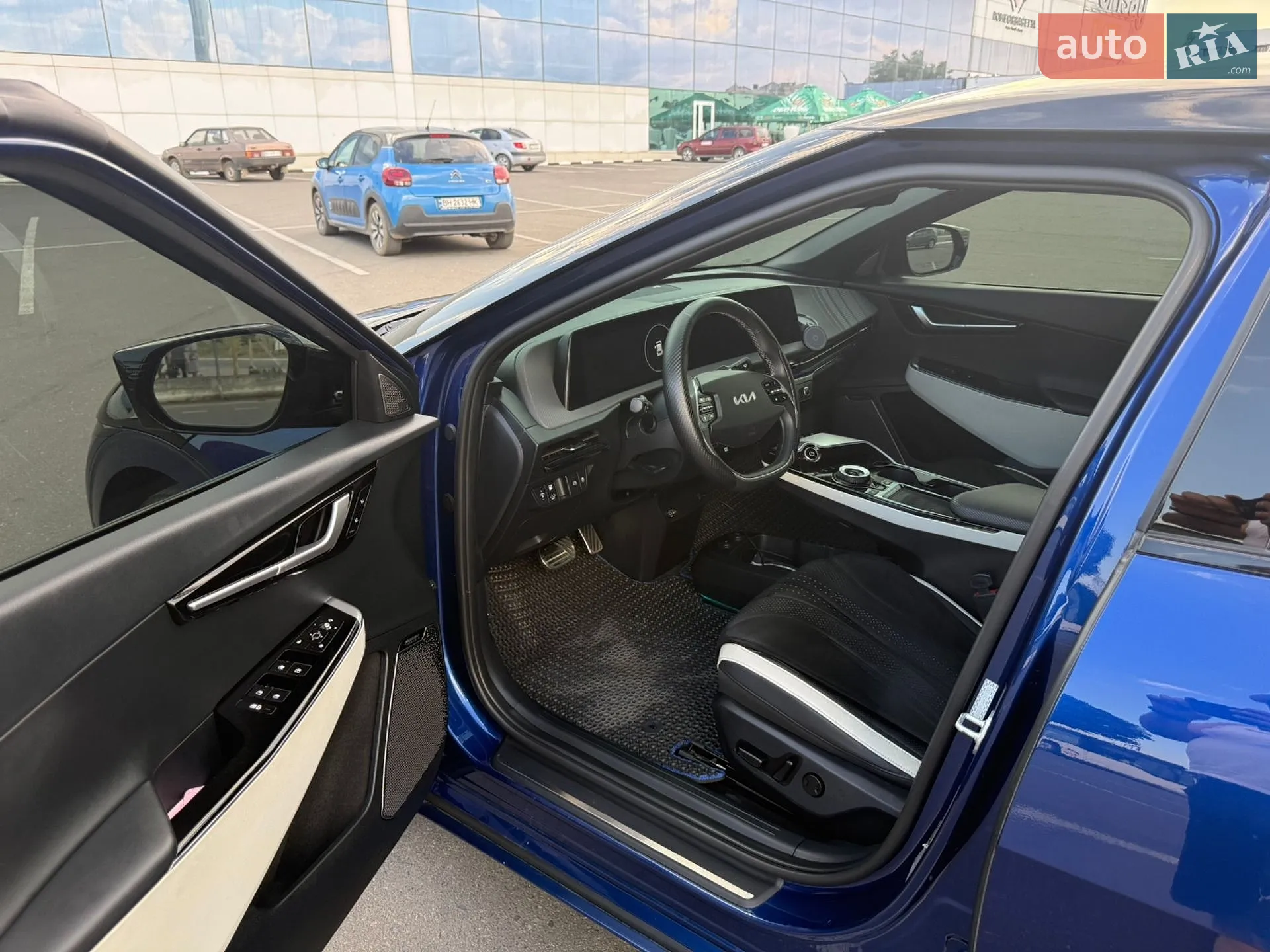 2022 Kia EV6 - мініатюра 10