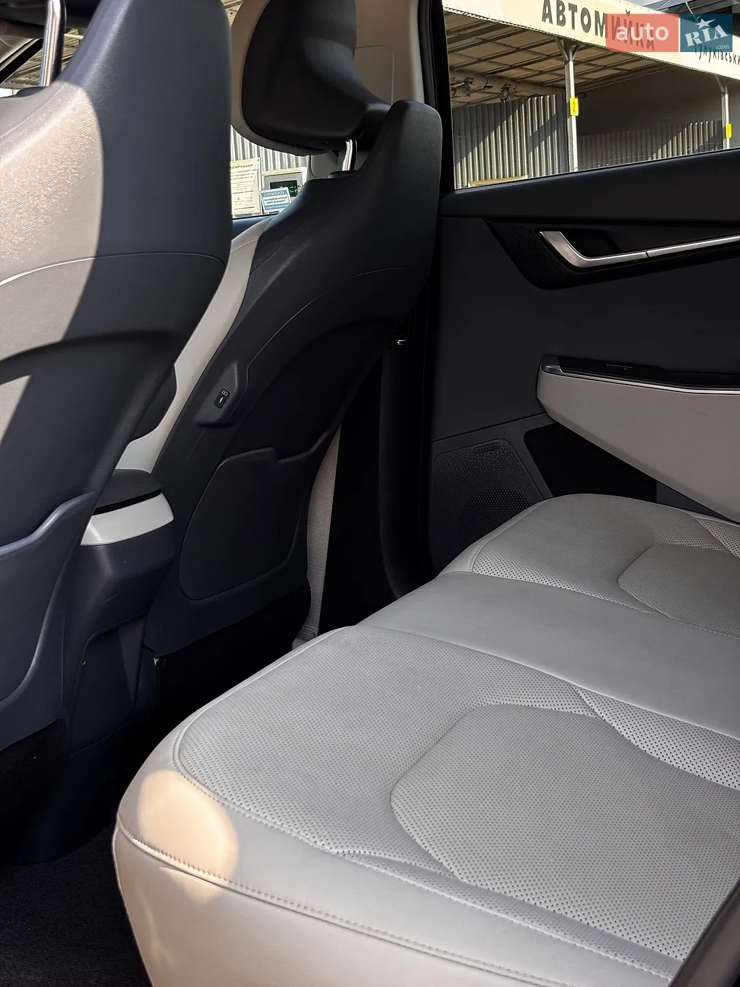 2021 Kia EV6 - мініатюра 25