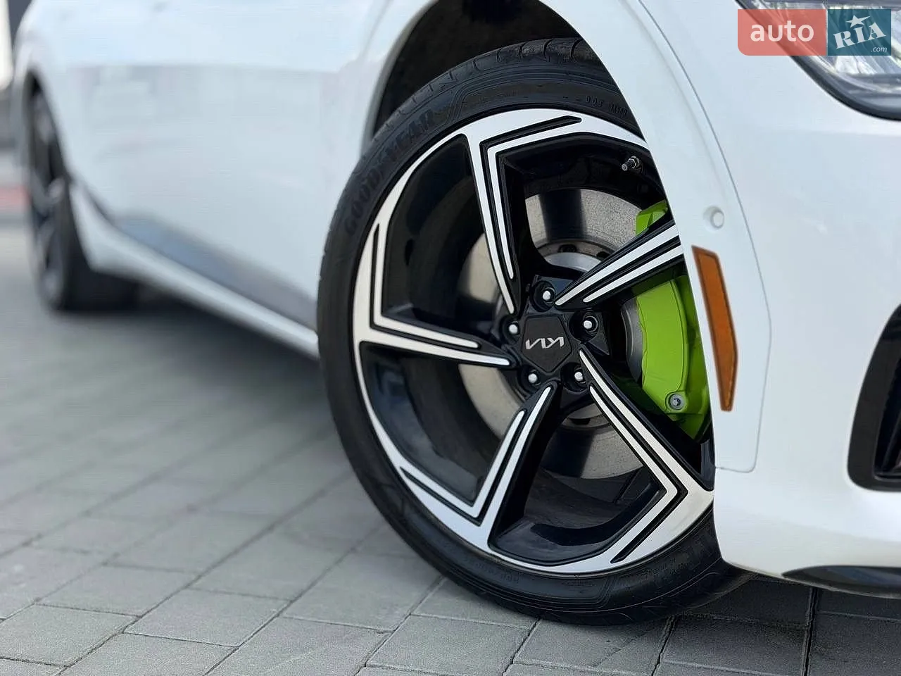 2023 Kia EV6 - мініатюра 13