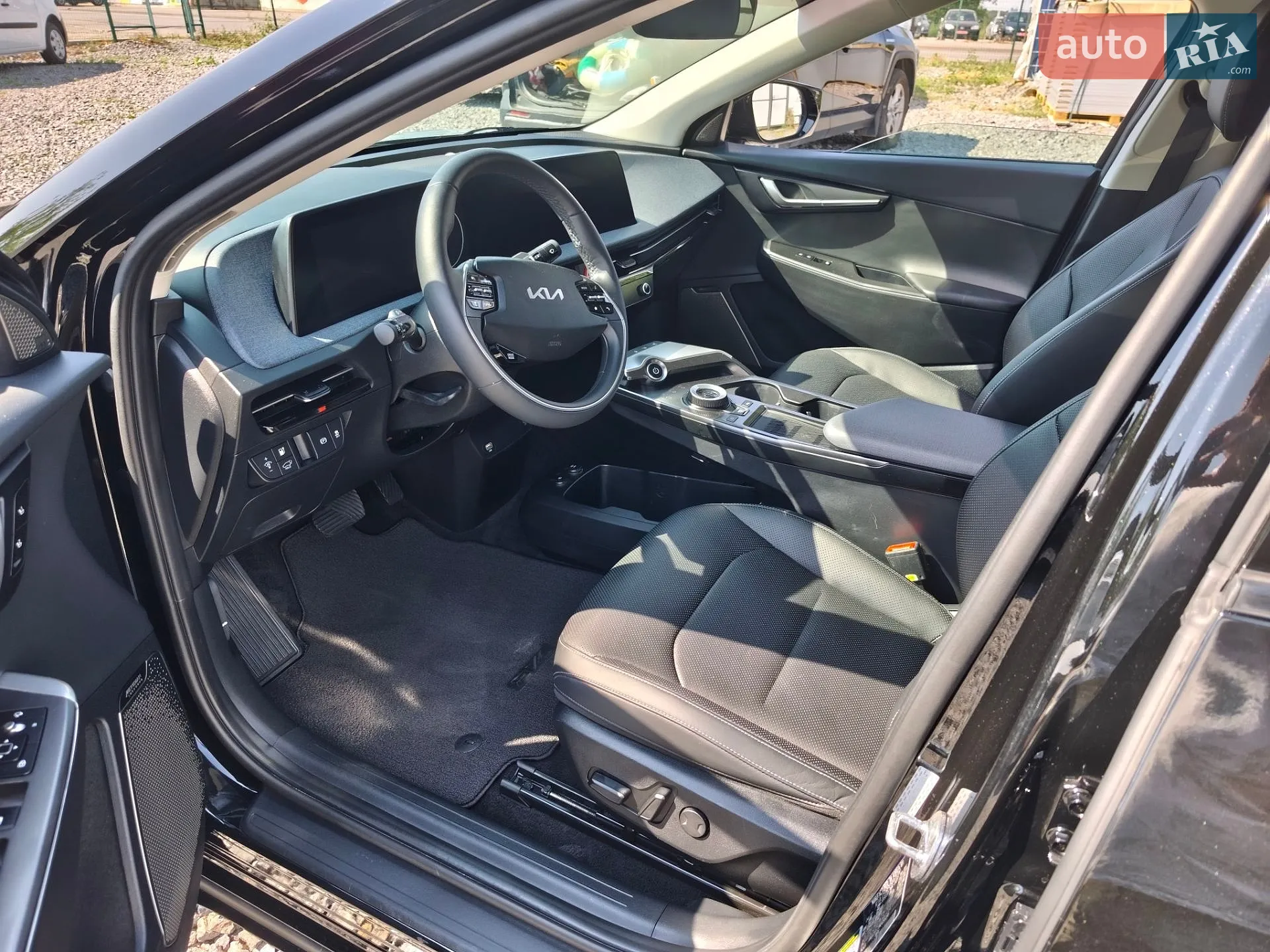 2022 Kia EV6 - мініатюра 7