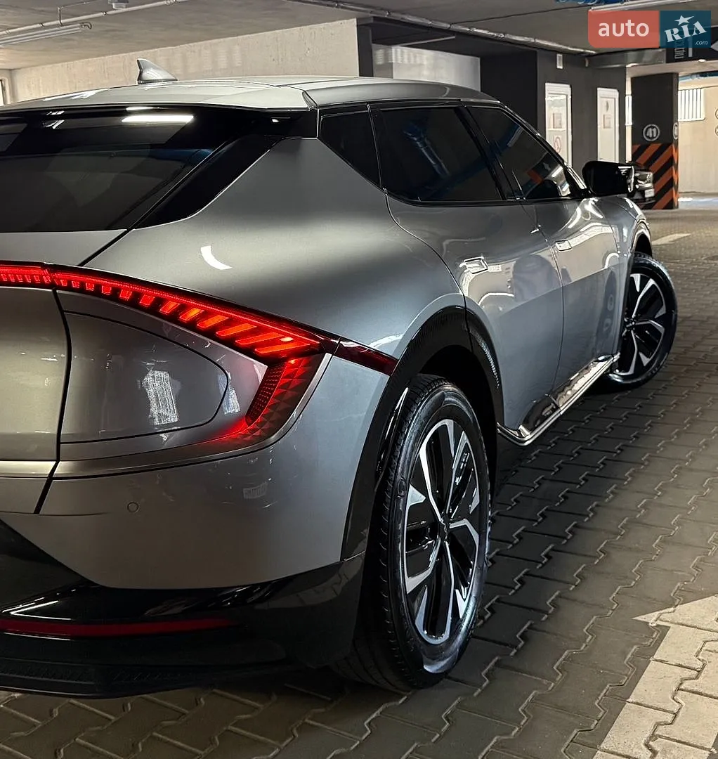 2023 Kia EV6 - мініатюра 14