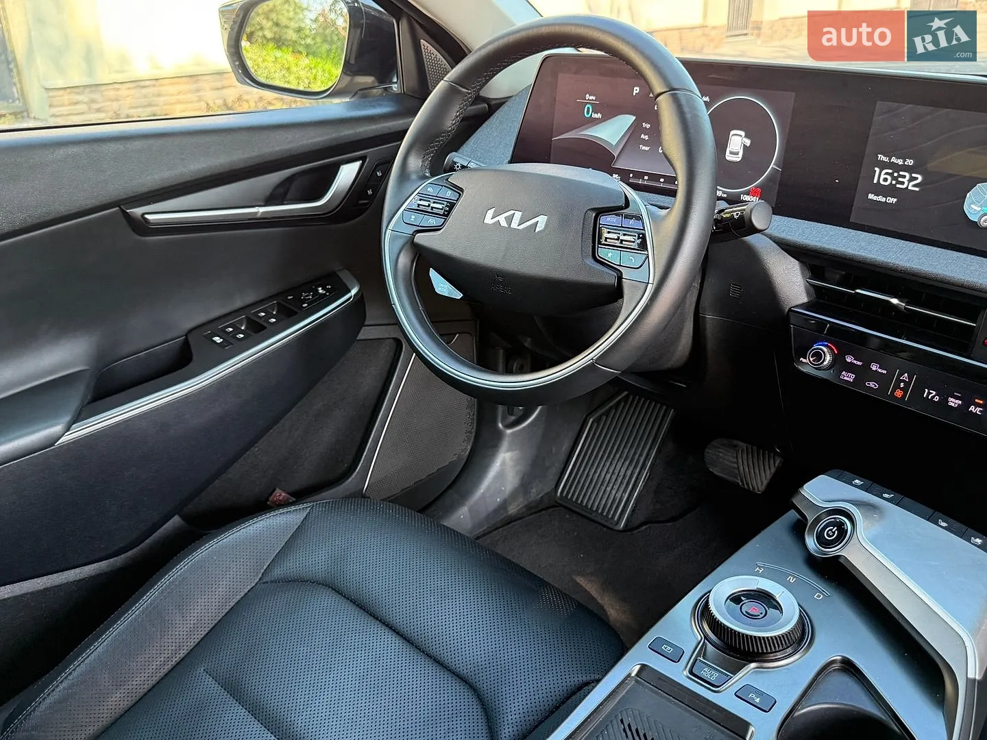 2023 Kia EV6 - мініатюра 21
