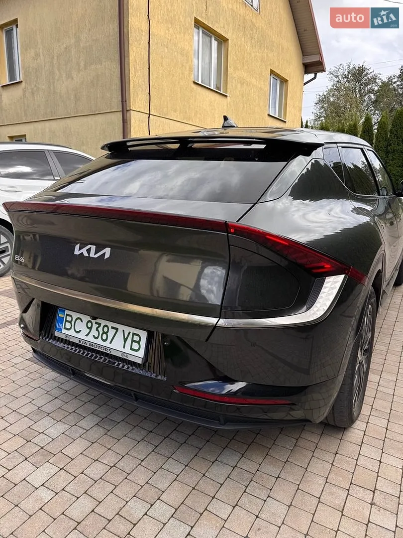 2022 Kia EV6 - мініатюра 10