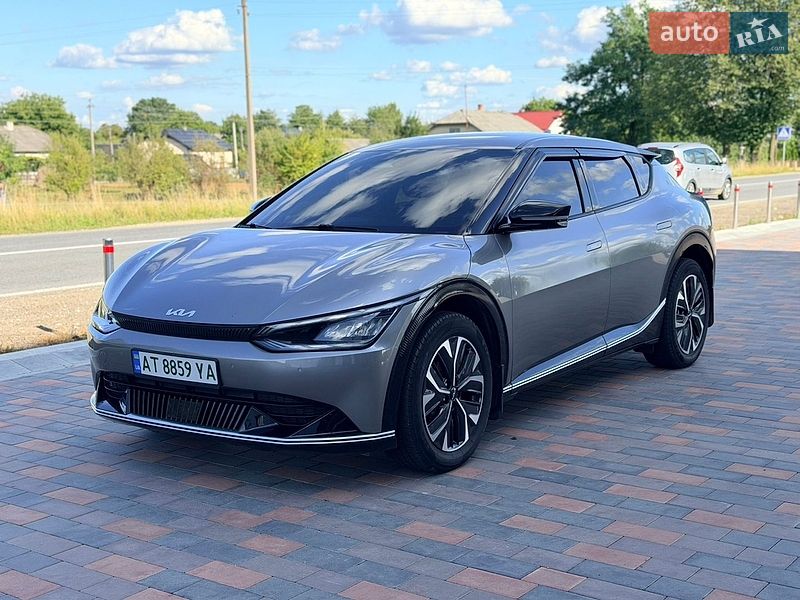 Внедорожник / Кроссовер Kia EV6 2023 в Ивано-Франковске