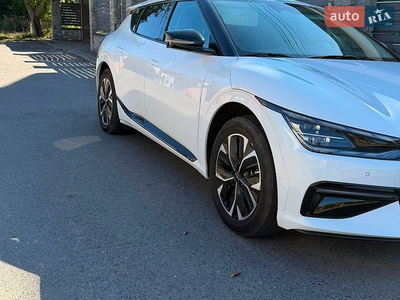 Внедорожник / Кроссовер Kia EV6 2023 в Луцке