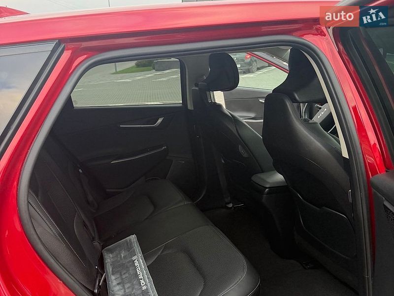 Внедорожник / Кроссовер Kia EV6 2023 в Ровно