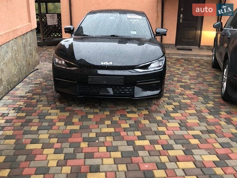 Внедорожник / Кроссовер Kia EV6 2022 в Ровно