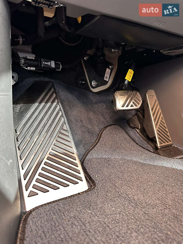 Позашляховик / Кросовер Kia EV9 2023 в Києві фото 35 Позашляховик / Кросовер Kia EV9 2023 в Києві