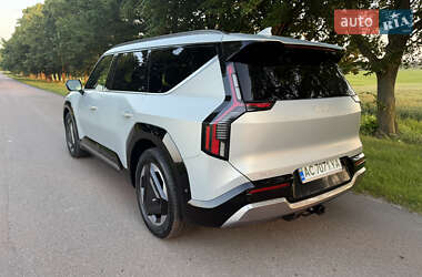 Внедорожник / Кроссовер Kia EV9 2023 в 