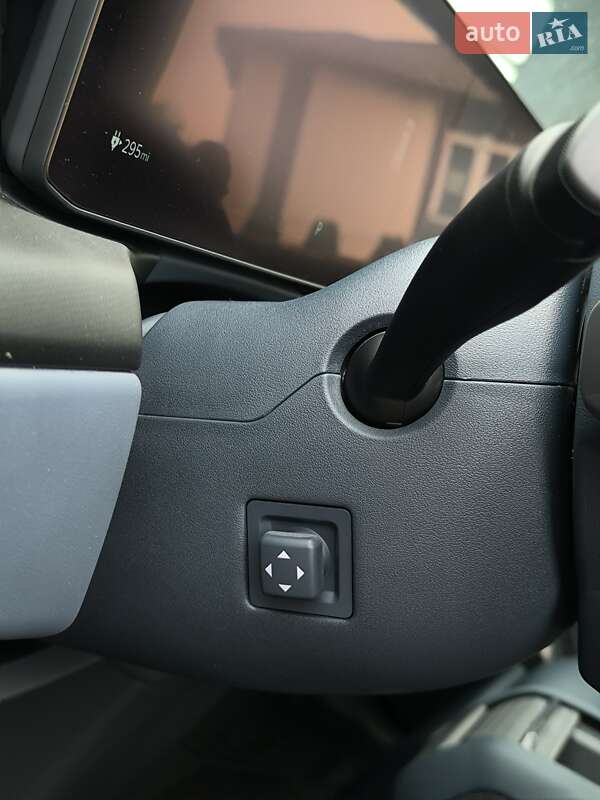 Внедорожник / Кроссовер Kia EV9 2023 в Дрогобыче