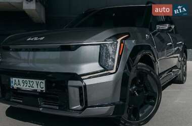 Внедорожник / Кроссовер Kia EV9 2024 в Ирпене