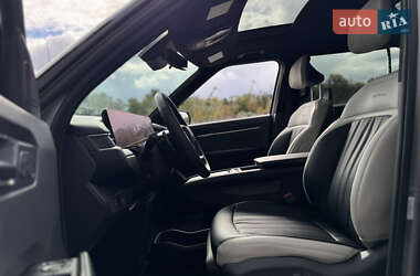 Внедорожник / Кроссовер Kia EV9 2024 в 