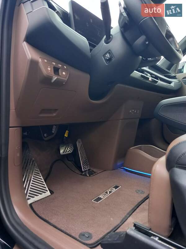 Позашляховик / Кросовер Kia EV9 2023 в Полтаві фото 9 Позашляховик / Кросовер Kia EV9 2023 в Полтаві