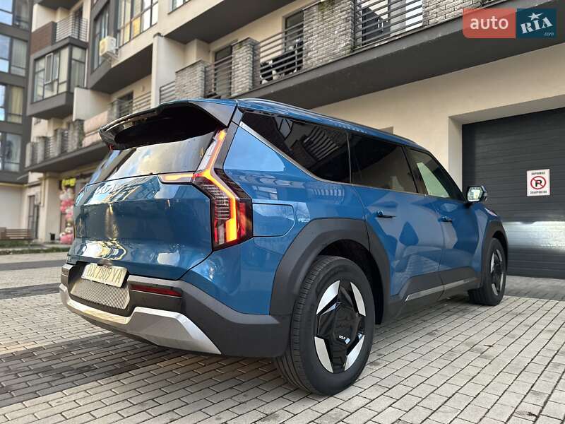 Внедорожник / Кроссовер Kia EV9 2023 в Хмельницком