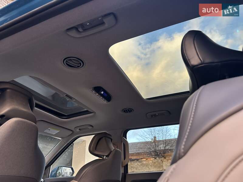 Внедорожник / Кроссовер Kia EV9 2023 в Хмельницком