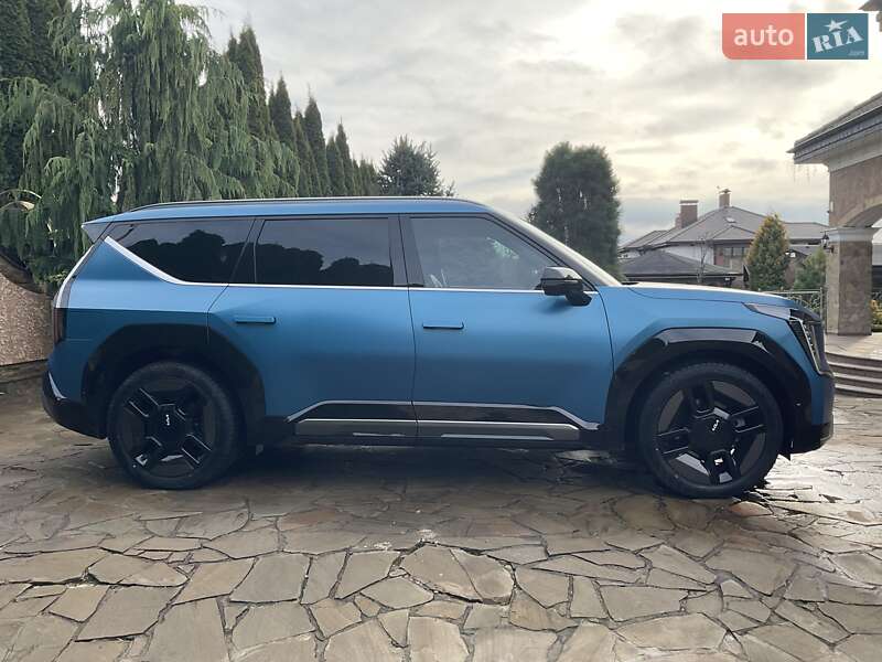 Позашляховик / Кросовер Kia EV9 2024 в Рівному
