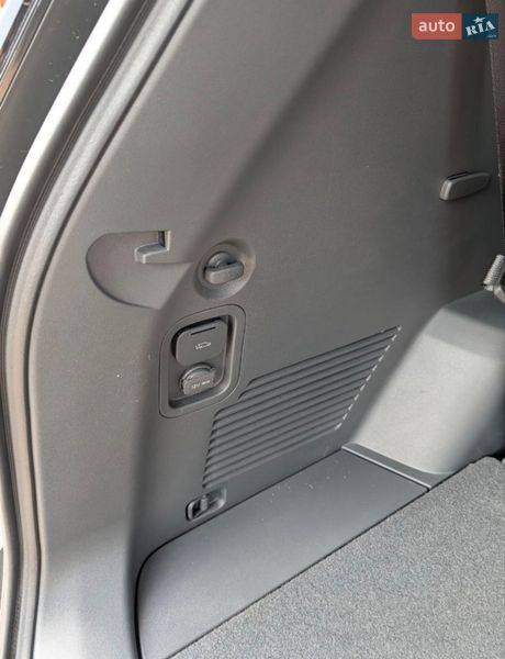 Внедорожник / Кроссовер Kia EV9 2024 в Ковеле