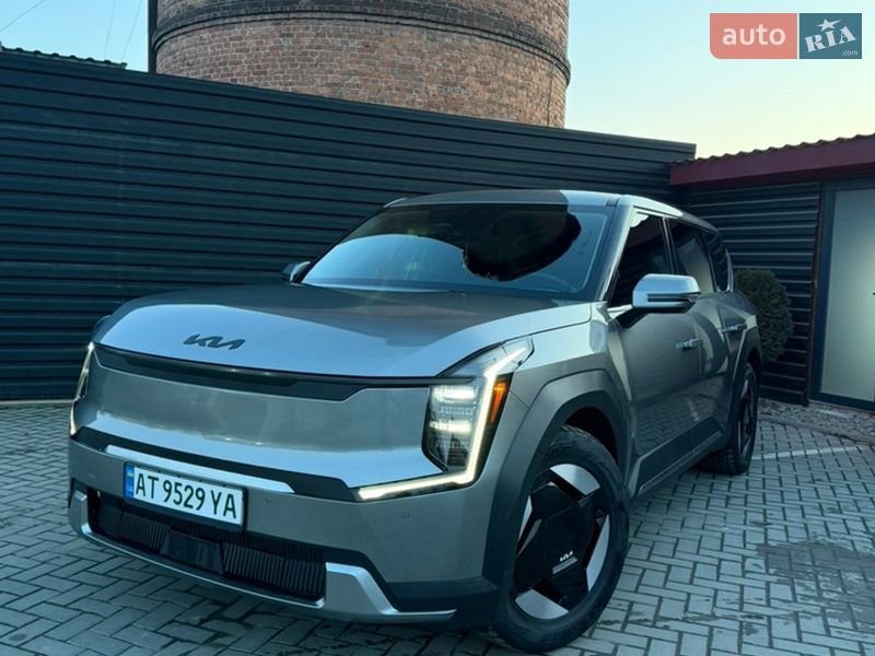 Позашляховик / Кросовер Kia EV9 2023 в Івано-Франківську